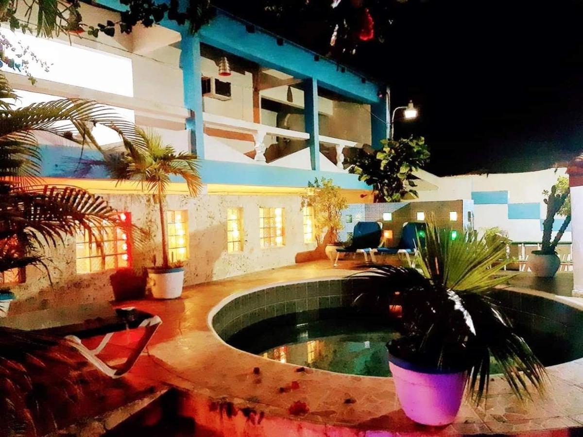 Hotel El Tronco Inc Boca Chica Extérieur photo