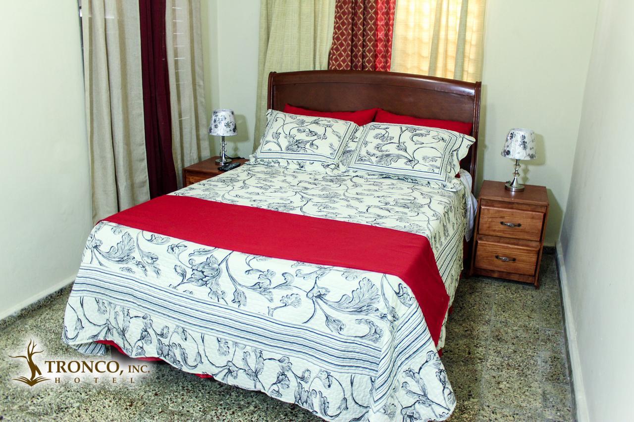 Hotel El Tronco Inc Boca Chica Extérieur photo